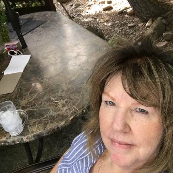 Meet your Posher, Michele - Picture 1 of 1